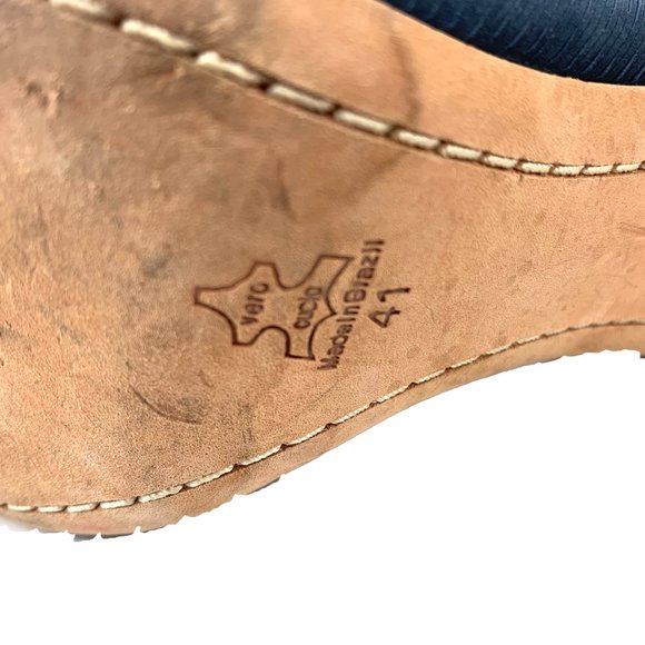 ALICE + OLIVIA Makayla Navy Blue Kid Suede Ankle Strap Stilettos - Picture 6 of 11